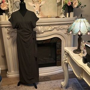 XL Skue Army green wrap dress